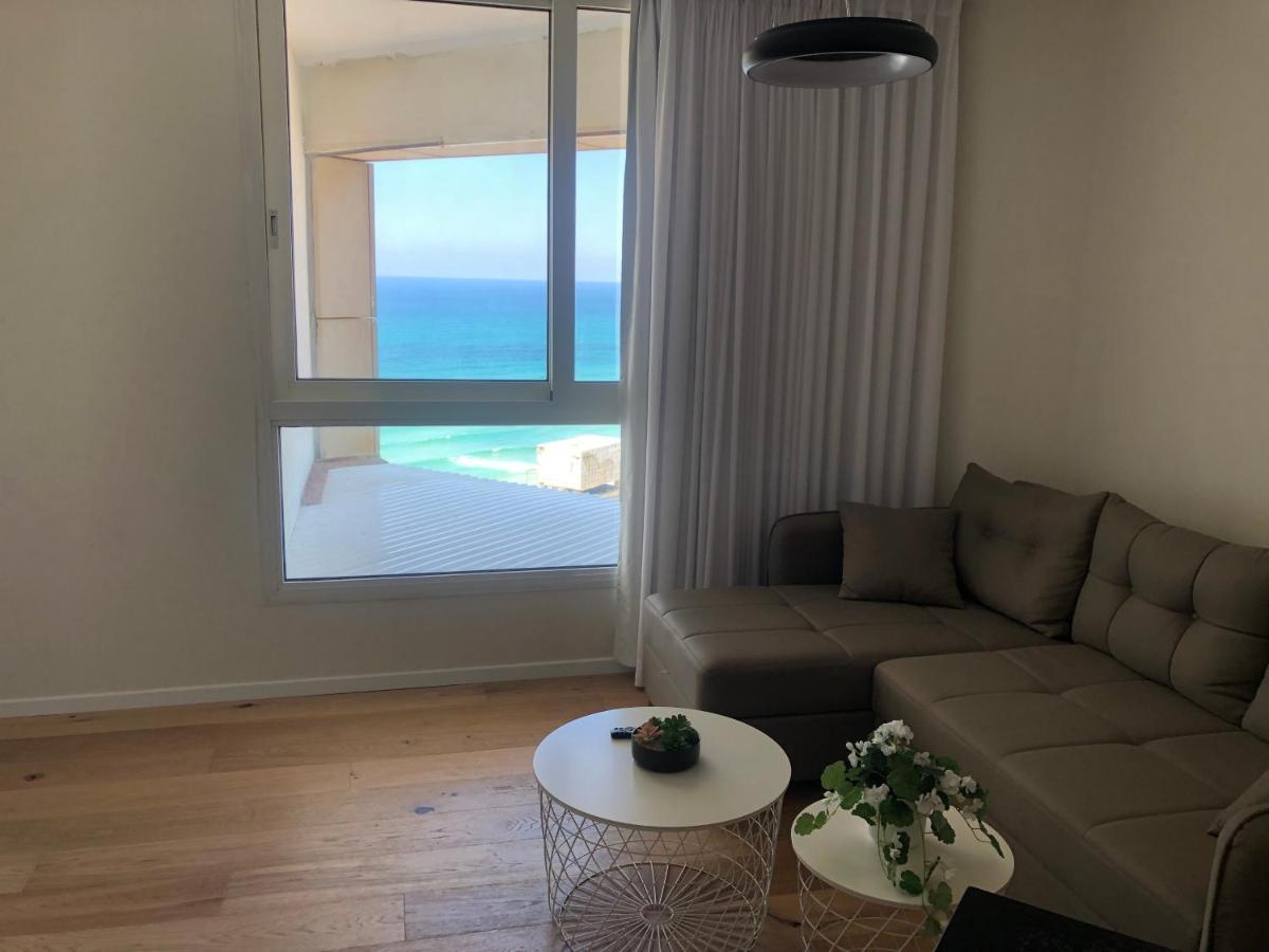 תמר על הים Apartment Бат Ям Екстериор снимка