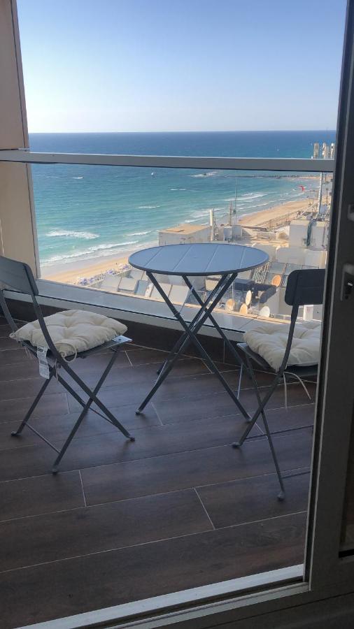תמר על הים Apartment Бат Ям Екстериор снимка