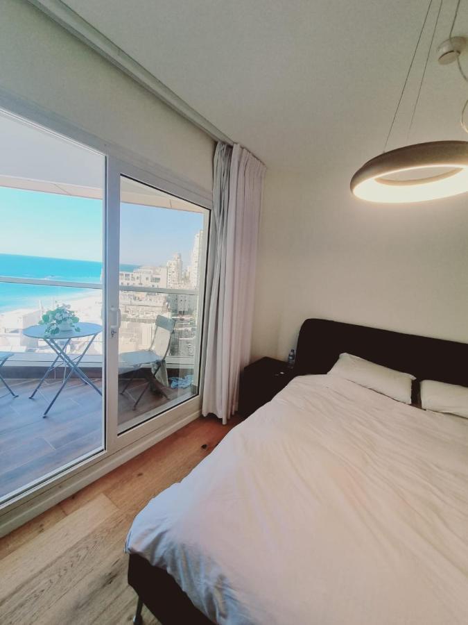תמר על הים Apartment Бат Ям Екстериор снимка