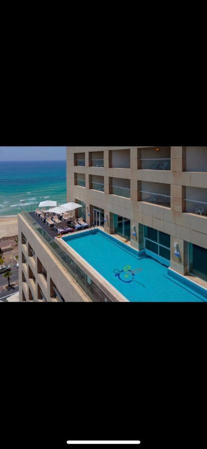 תמר על הים Apartment Бат Ям Екстериор снимка