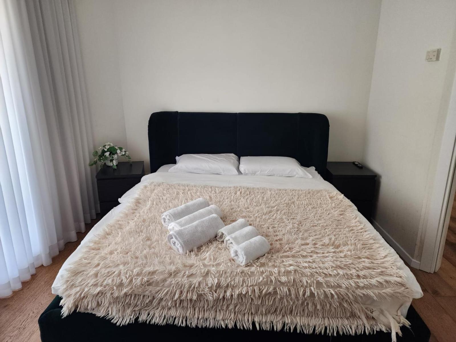 תמר על הים Apartment Бат Ям Екстериор снимка